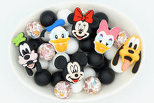 Load image into Gallery viewer, Mouse &amp; Friends Mix