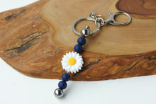 Load image into Gallery viewer, Sunflower &amp; Daisy Beaded Keychain