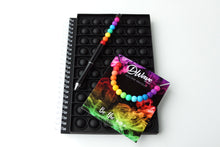Load image into Gallery viewer, Pop It Gift Set (Black &amp; Rainbow)