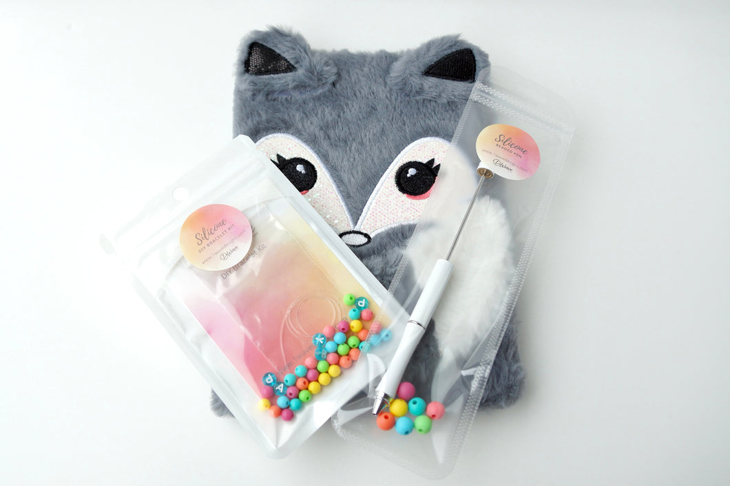 Fuzzy & Fun DIY Gift Set (Fox)
