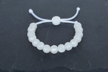 Load image into Gallery viewer, pearl adjustable silicone bead bracelet
