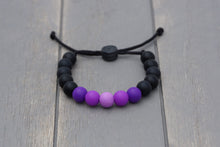 Load image into Gallery viewer, black and purple ombre  adjustable silicone bead bracelet